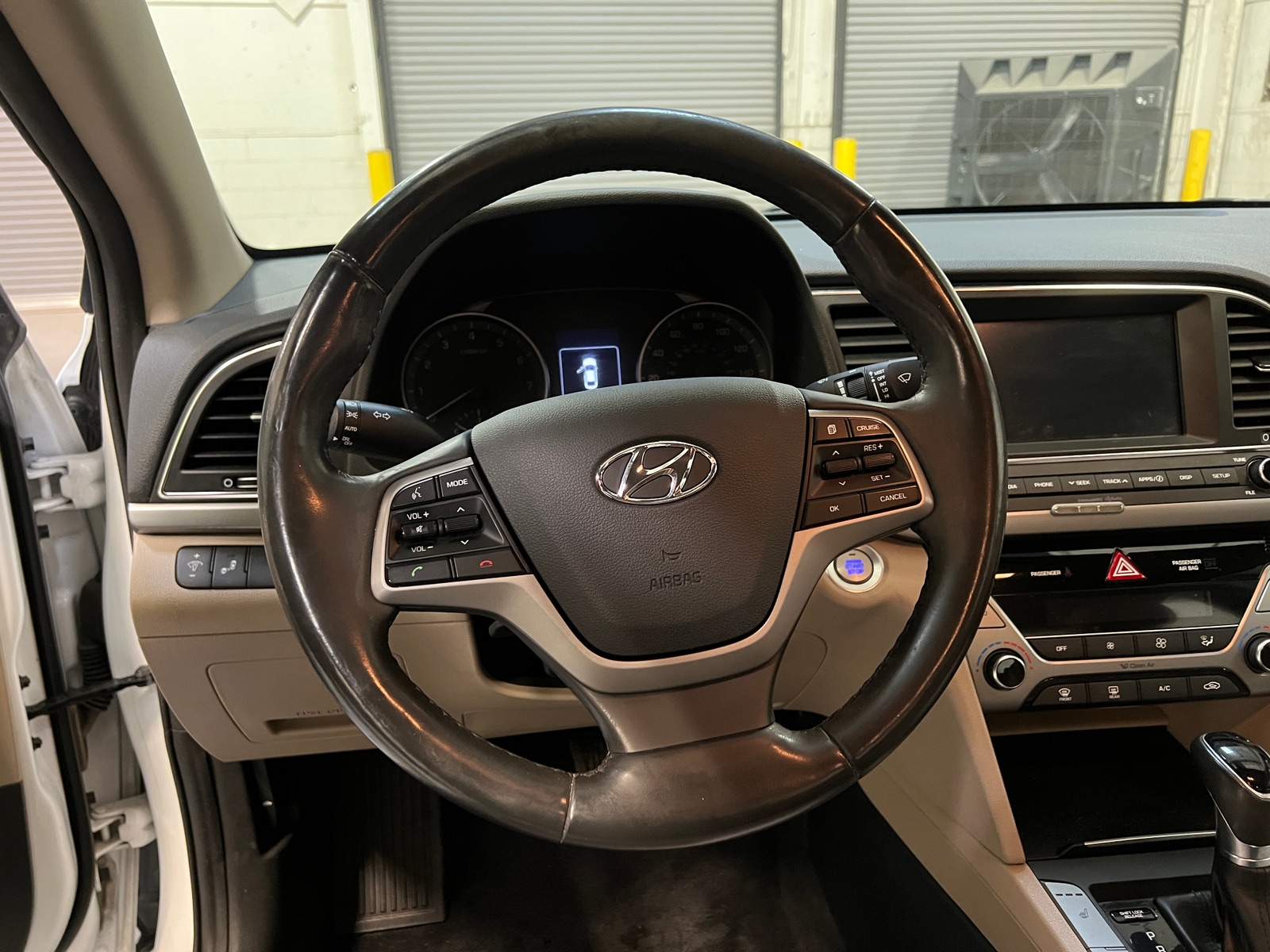 Thumbnail: 2018 Hyundai Elantra - 5