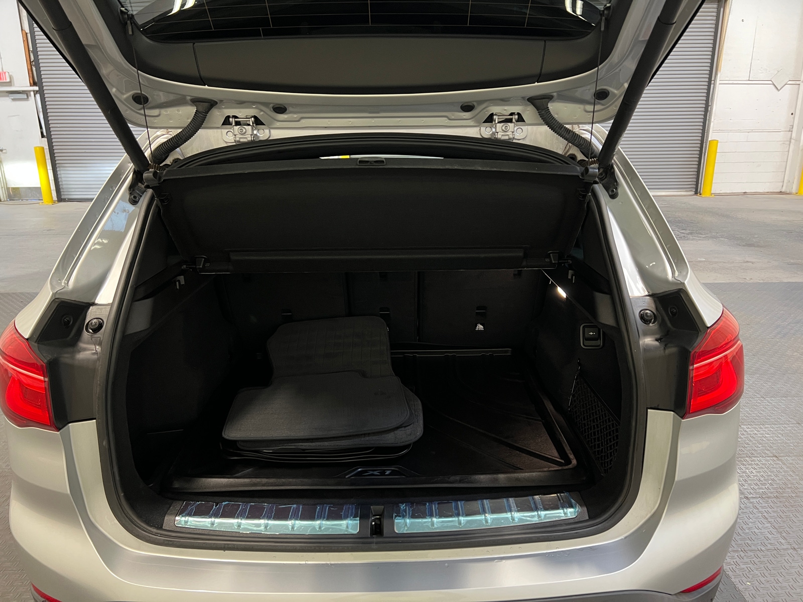 Thumbnail: 2017 BMW X1 - 6