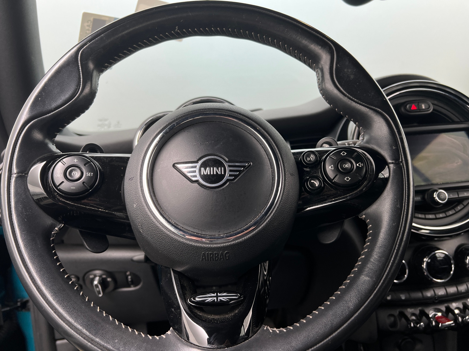 Thumbnail: 2019 MINI Cooper Convertible - 4