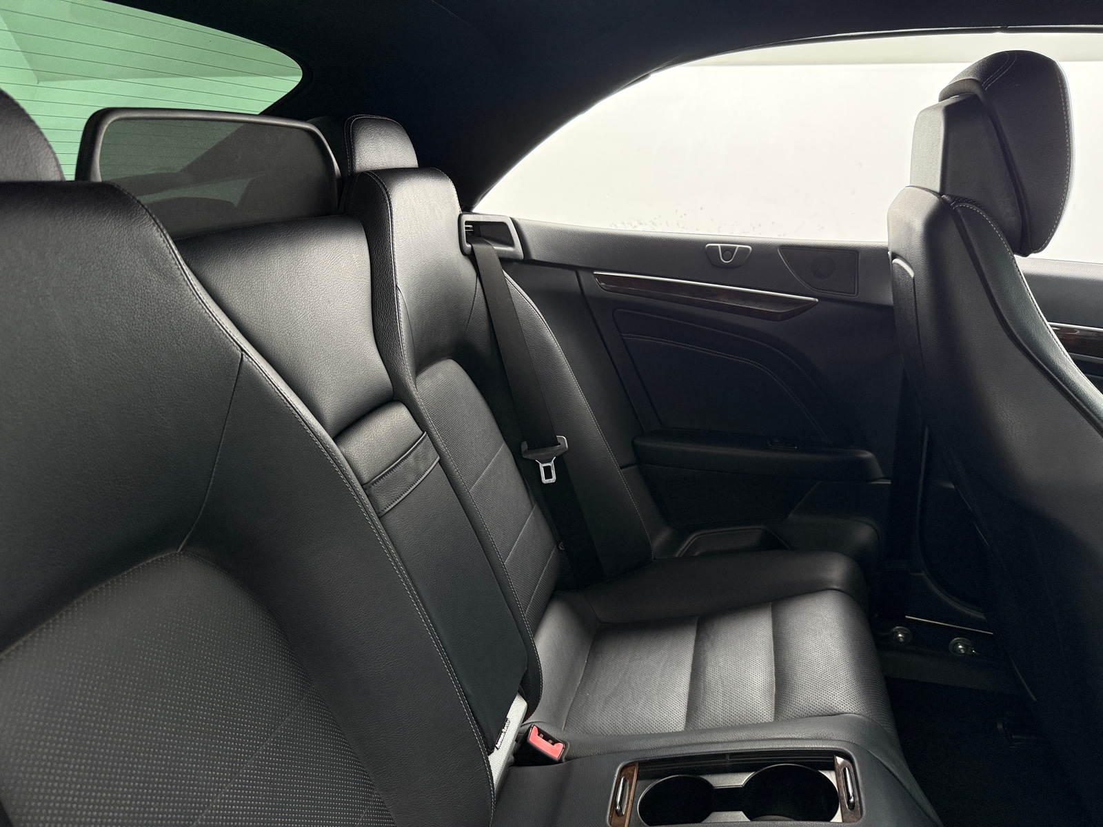 Thumbnail: 2014 Mercedes-Benz E-Class - 5