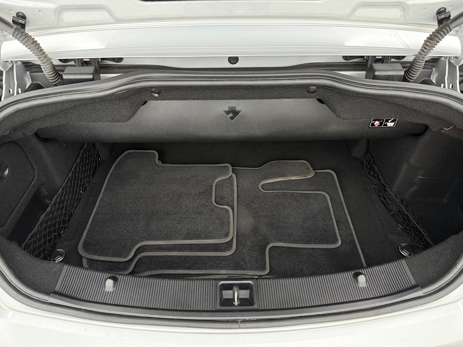 Thumbnail: 2014 Mercedes-Benz E-Class - 6