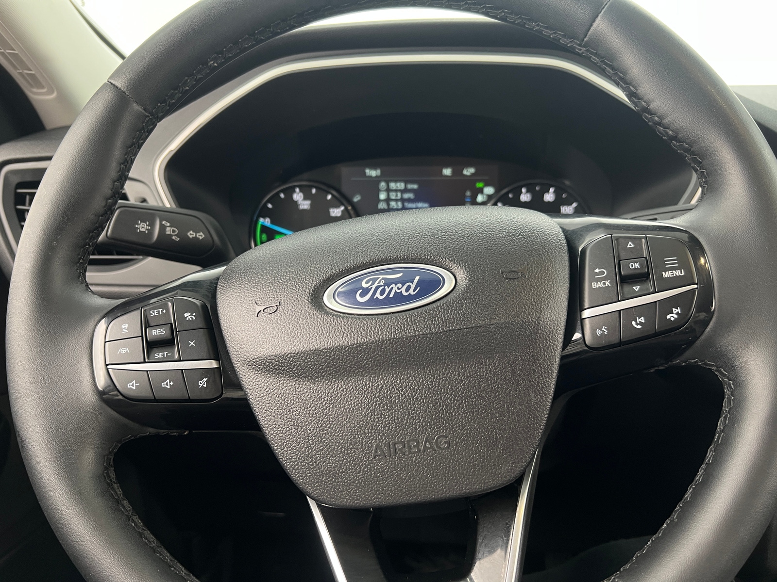 Thumbnail: 2022 Ford Escape - 5