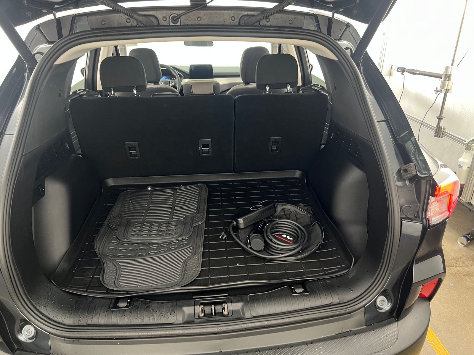 Thumbnail: 2022 Ford Escape - 7