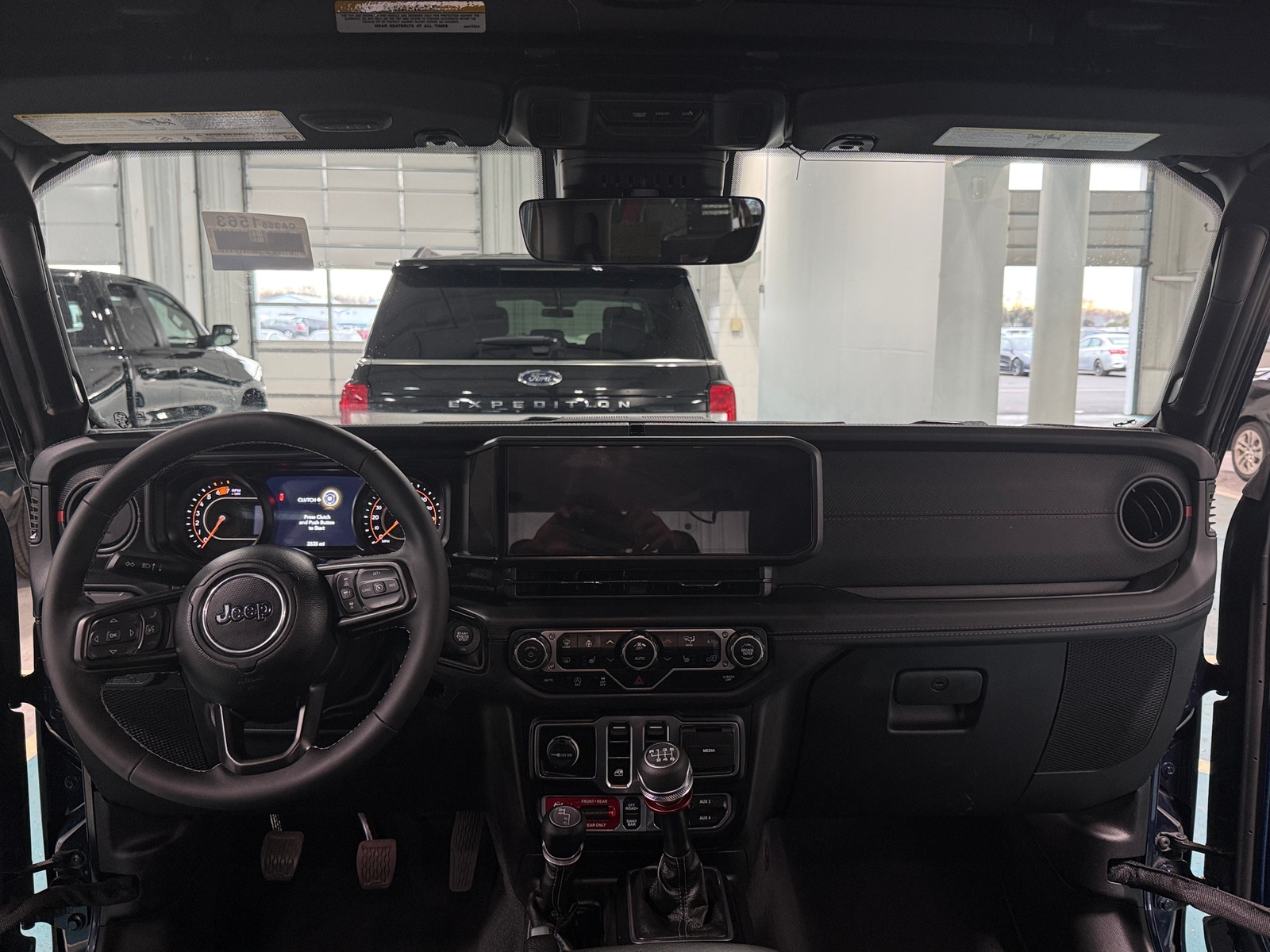 Thumbnail: 2025 Jeep Wrangler - 3