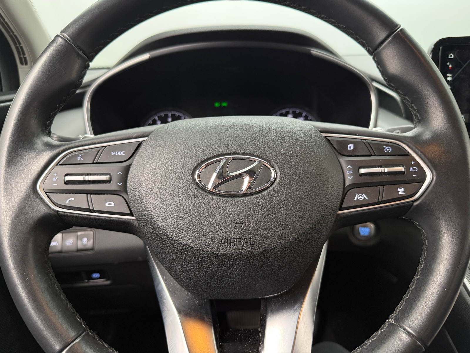 Thumbnail: 2023 Hyundai Santa Fe - 5