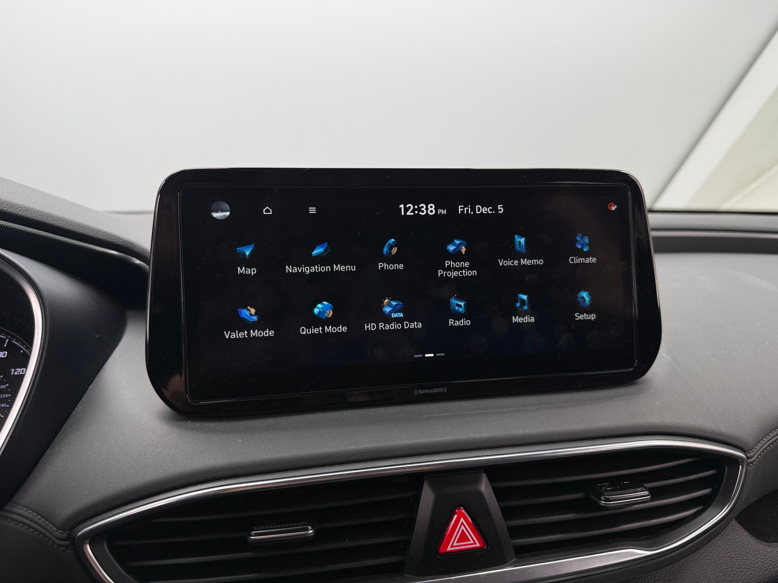 Thumbnail: 2023 Hyundai Santa Fe - 4