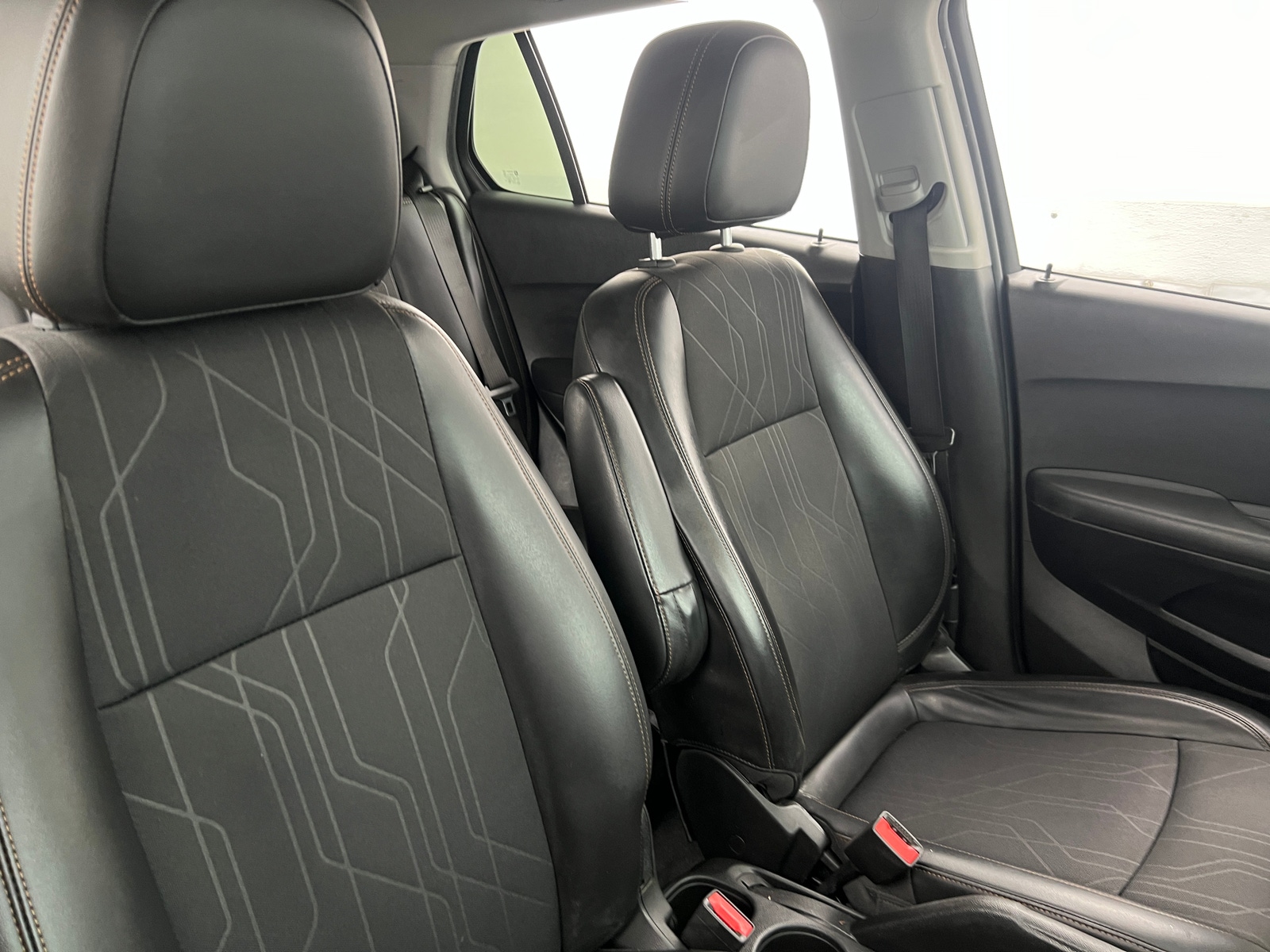 Thumbnail: 2019 Chevrolet Trax - 2