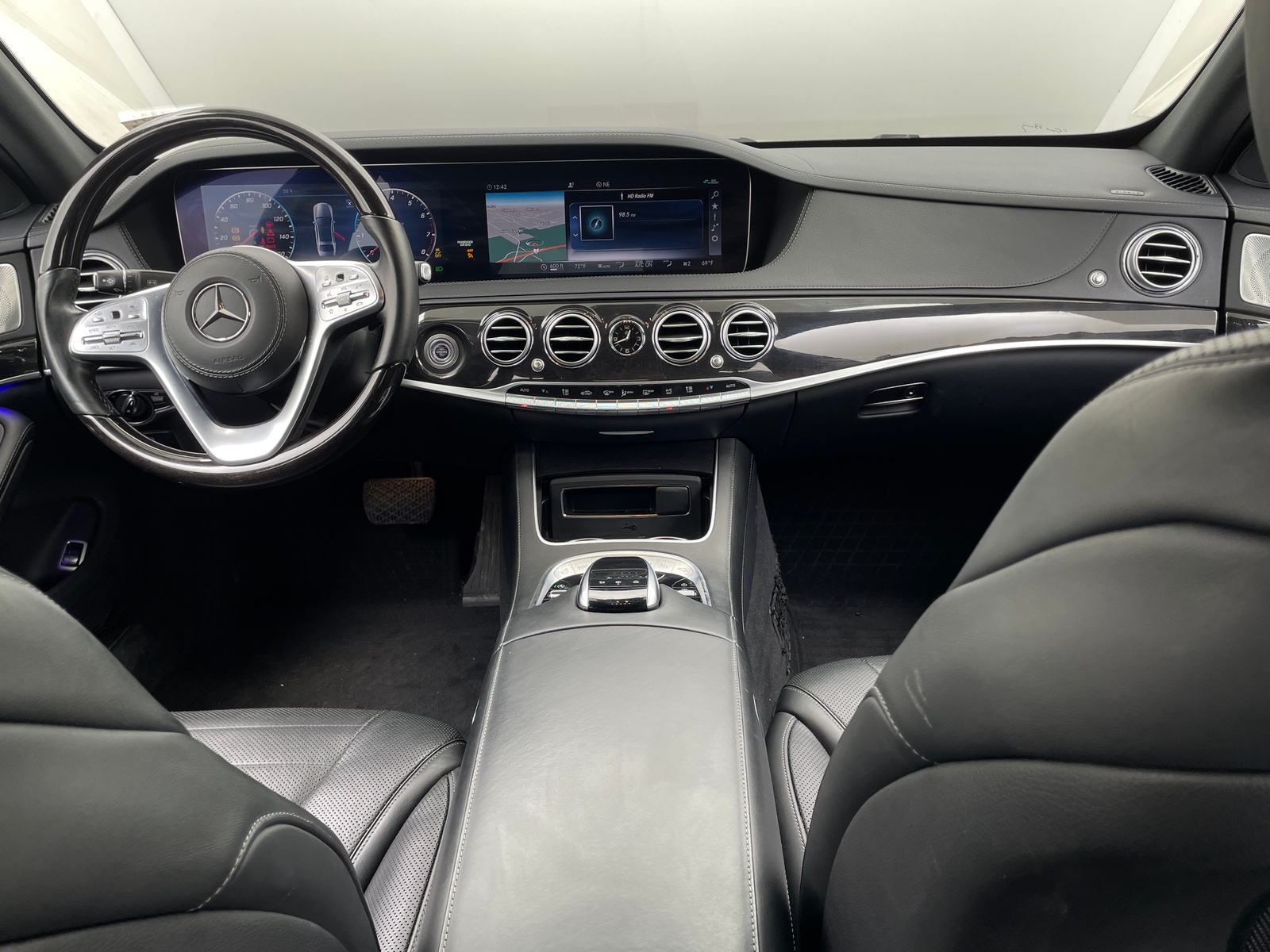 Thumbnail: 2020 Mercedes-Benz S-Class - 2