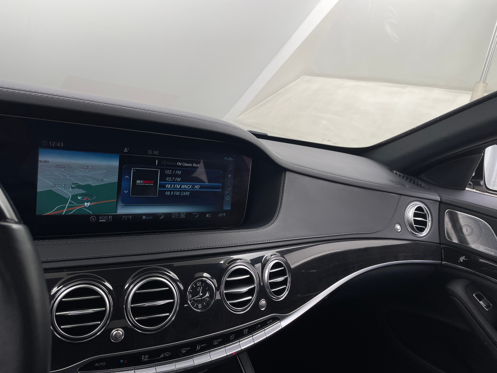 Thumbnail: 2020 Mercedes-Benz S-Class - 3