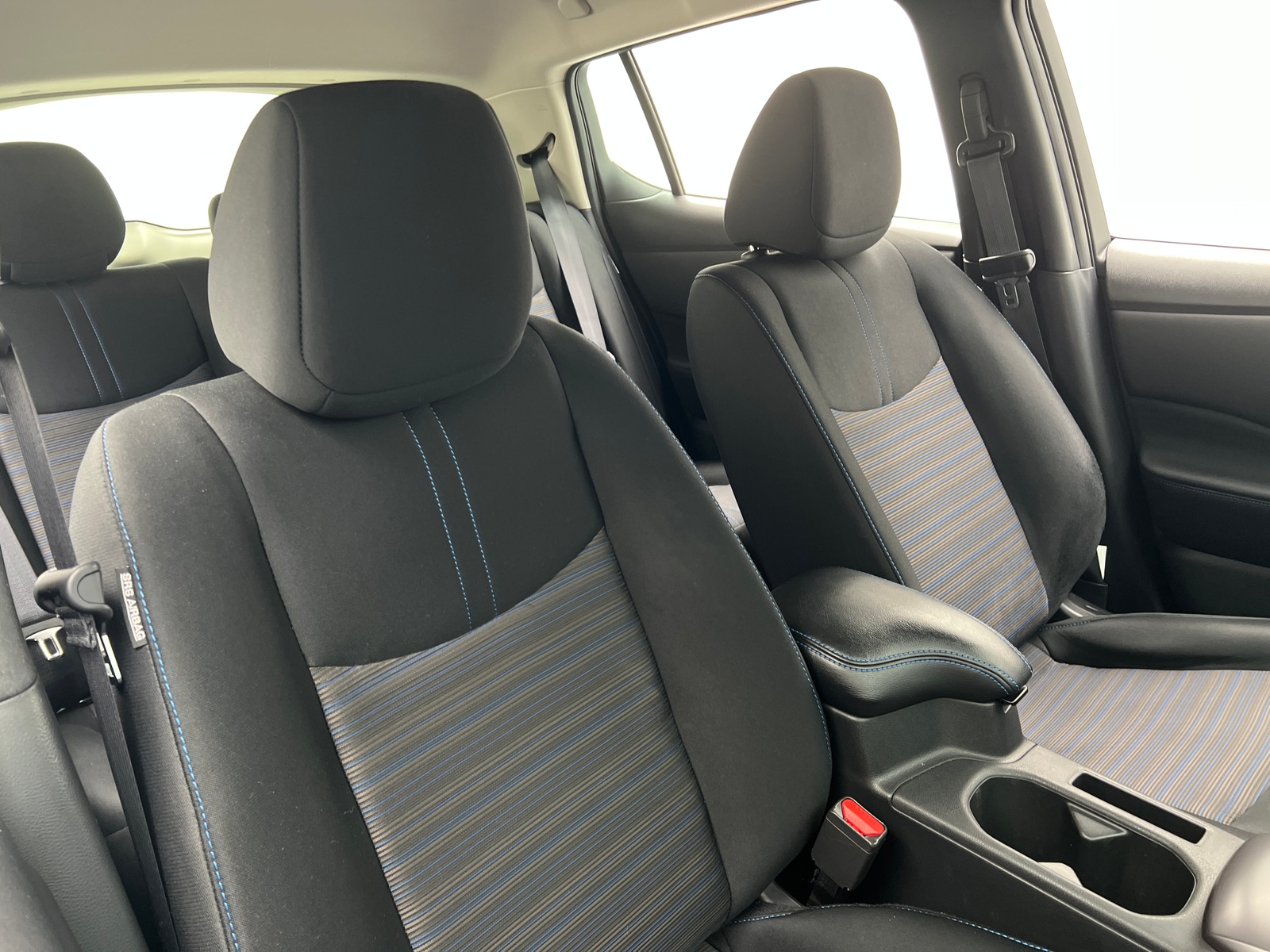 Thumbnail: 2021 Nissan Leaf - 2