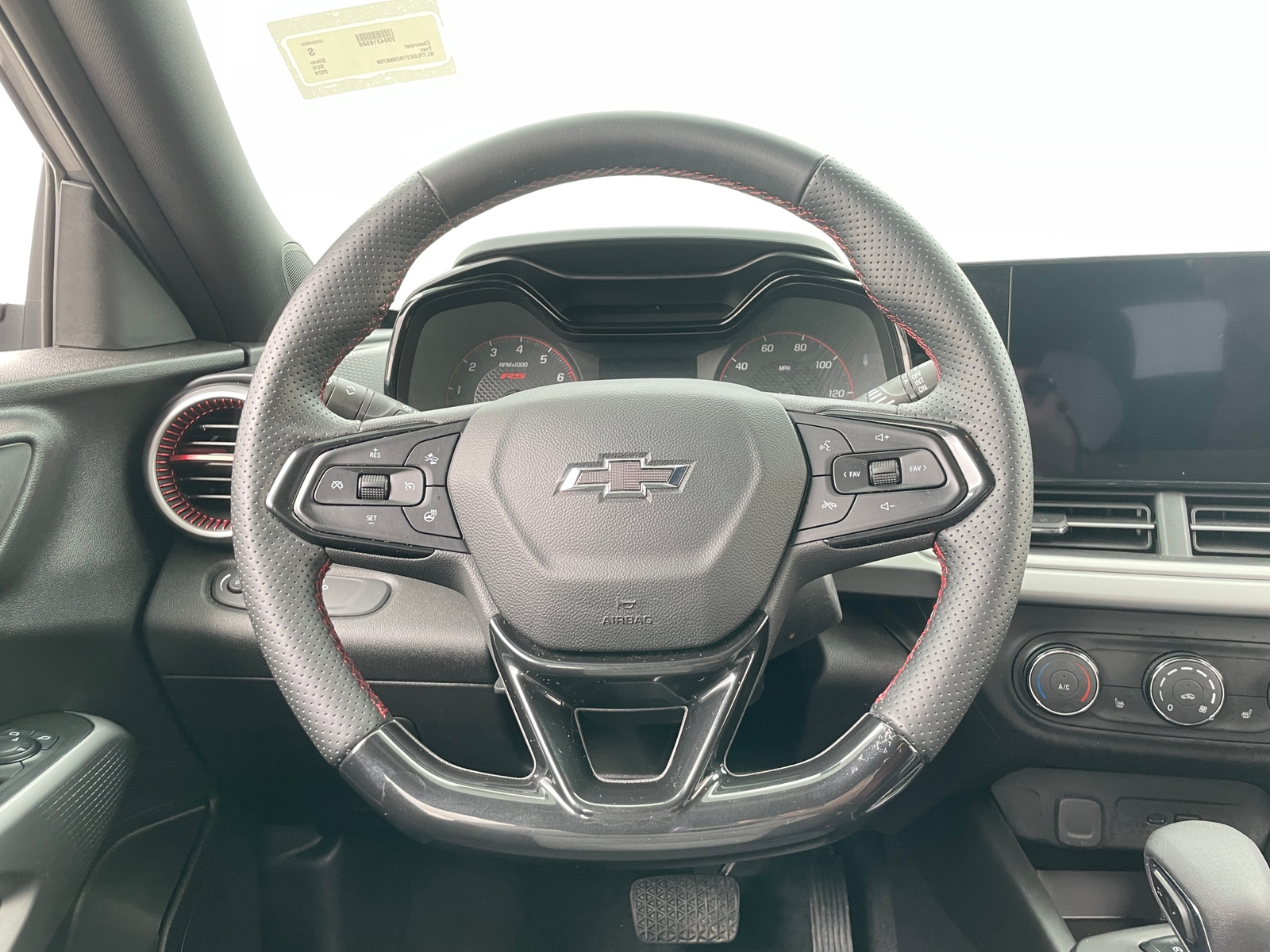 Thumbnail: 2024 Chevrolet Trax - 5