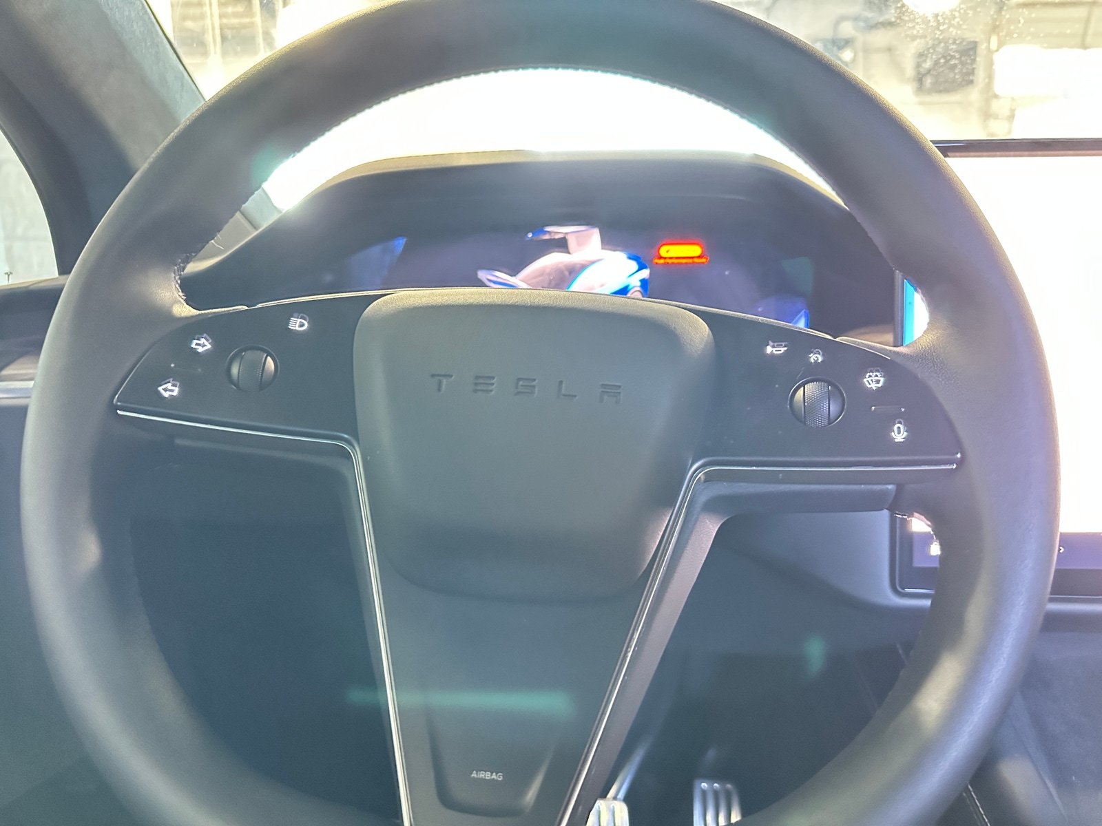 Thumbnail: 2022 Tesla Model X - 4