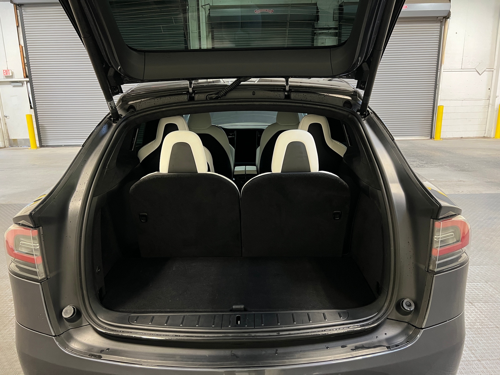 Thumbnail: 2021 Tesla Model X - 6