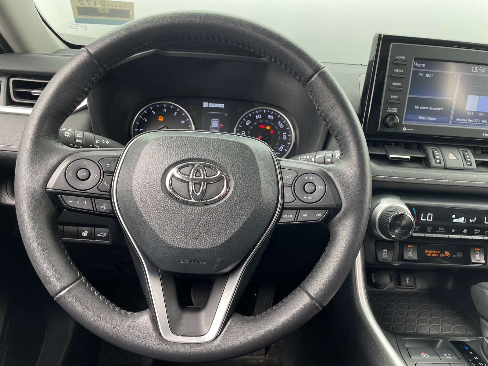 Thumbnail: 2022 Toyota RAV4 - 4