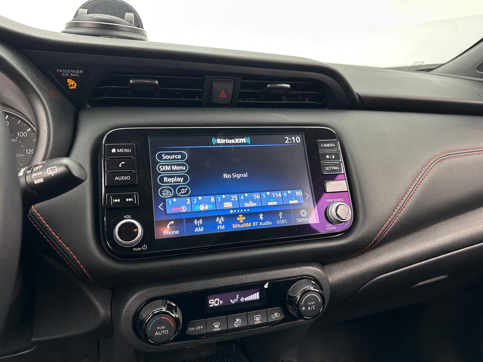 Thumbnail: 2023 Nissan Kicks - 4