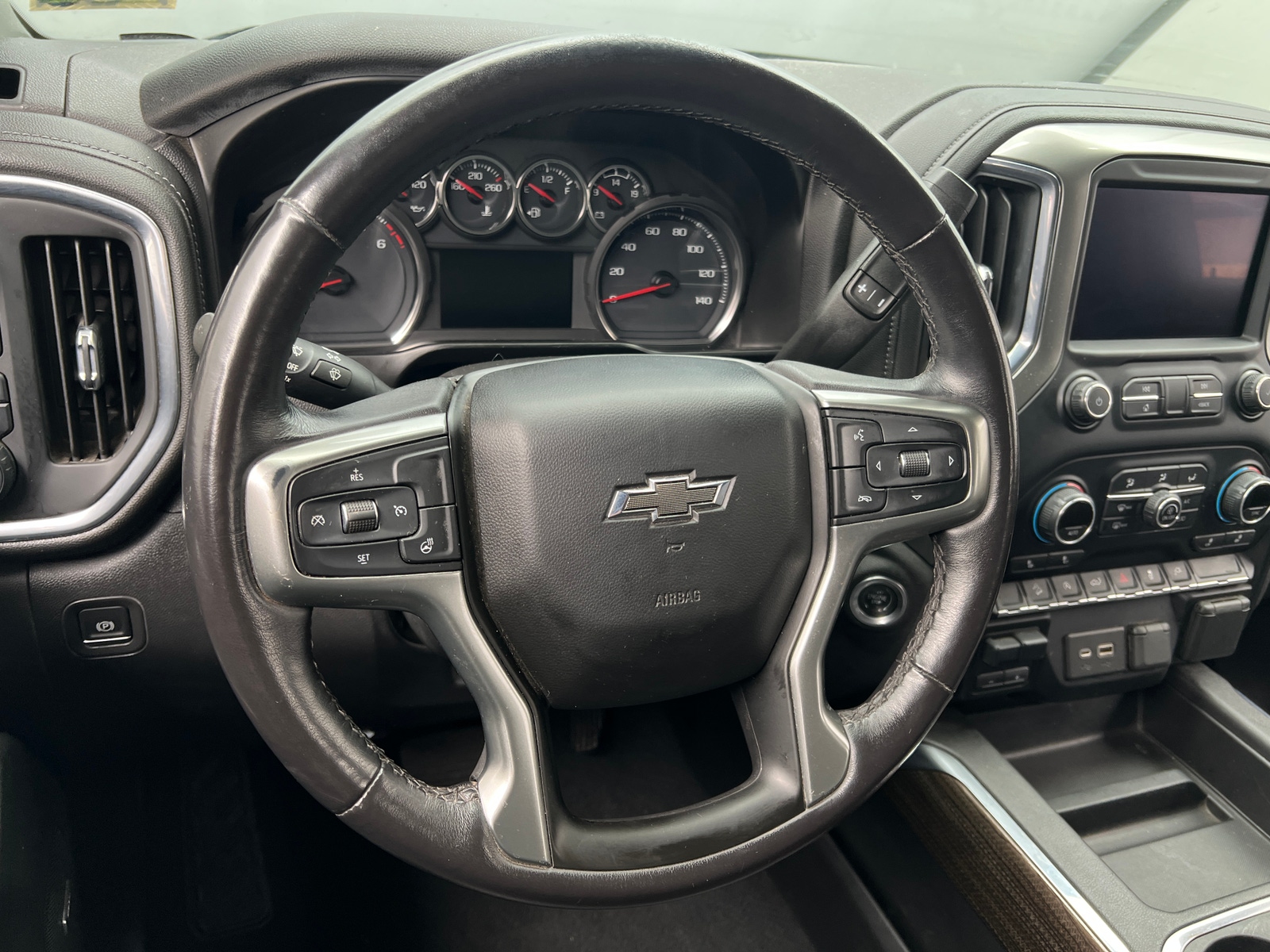 Thumbnail: 2021 Chevrolet Silverado 1500 - 5