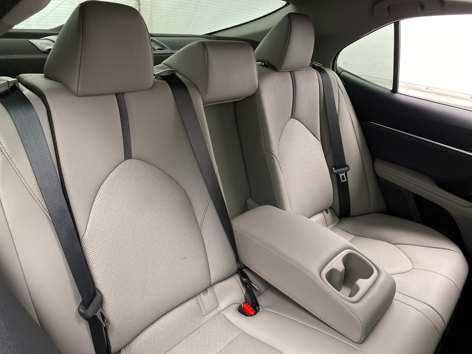 Thumbnail: 2021 Toyota Camry - 5