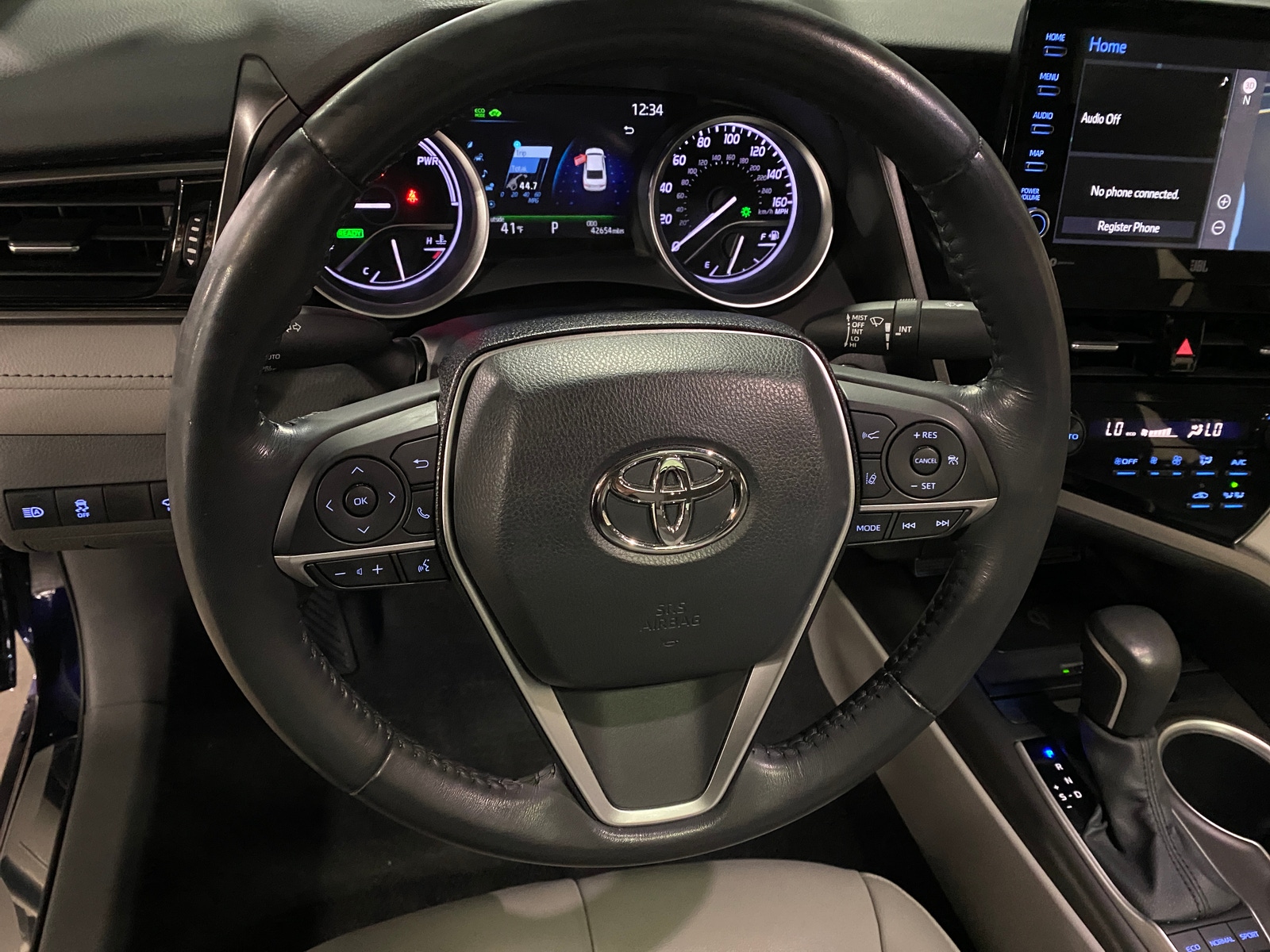 Thumbnail: 2021 Toyota Camry - 4