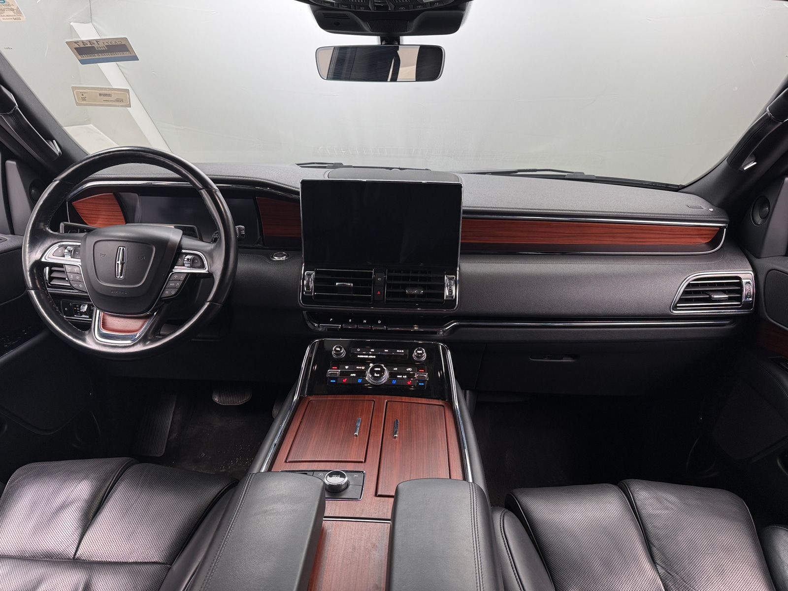 Thumbnail: 2024 Lincoln Navigator - 2