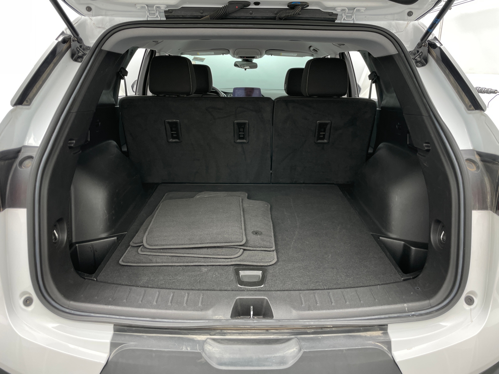 Thumbnail: 2025 Chevrolet Blazer - 7