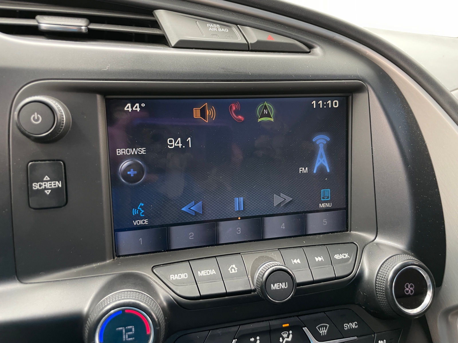 Thumbnail: 2015 Chevrolet Corvette - 2