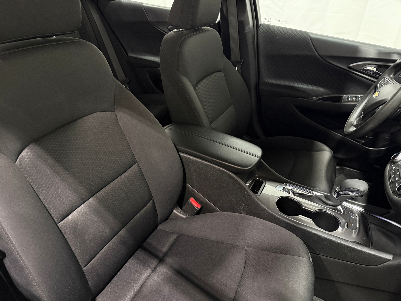 Thumbnail: 2024 Chevrolet Malibu - 2