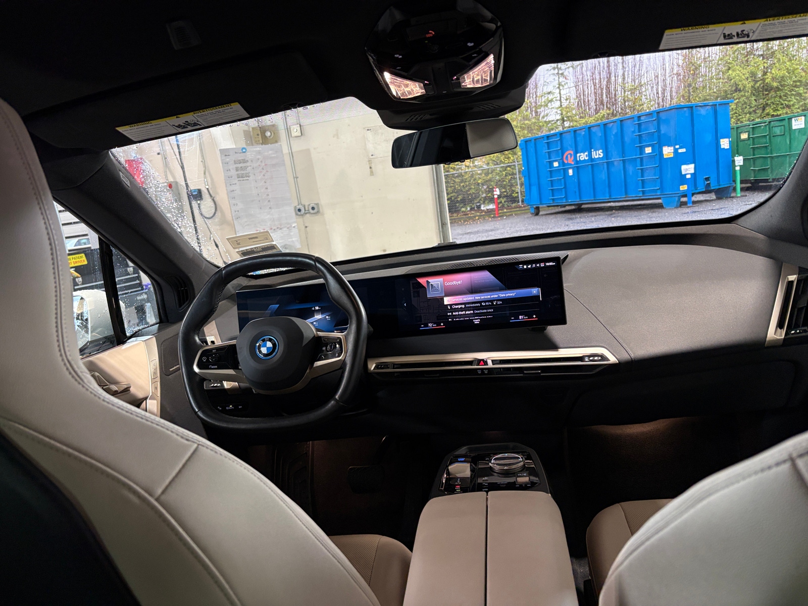 Thumbnail: 2022 BMW iX - 3