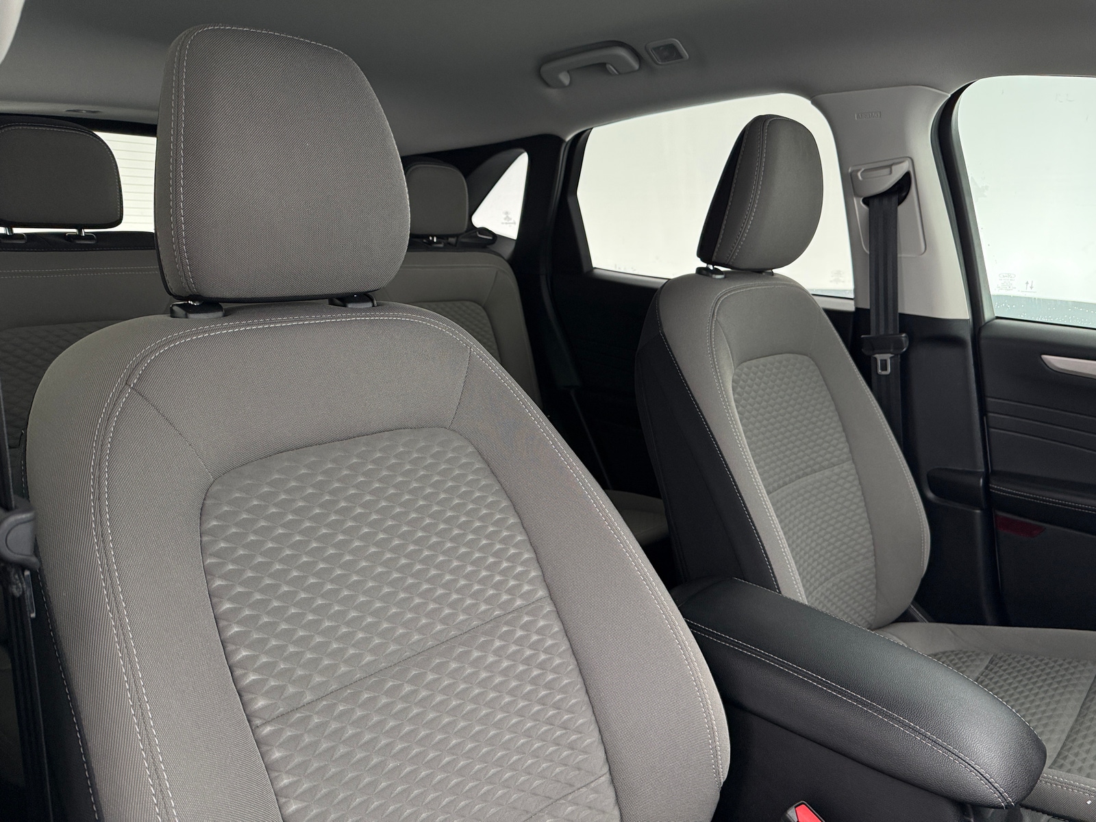 Thumbnail: 2021 Ford Escape - 2