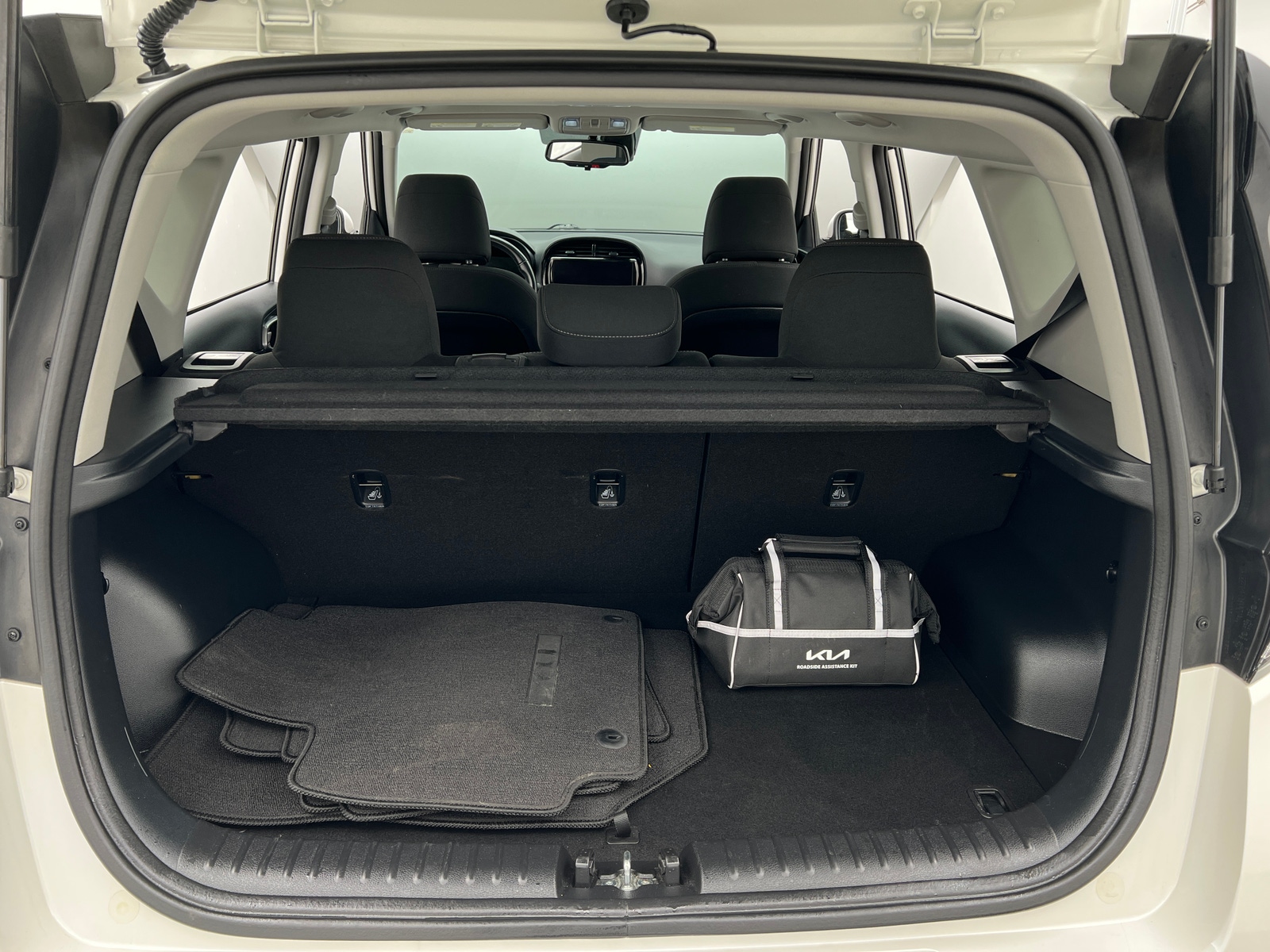 Thumbnail: 2023 Kia Soul - 7