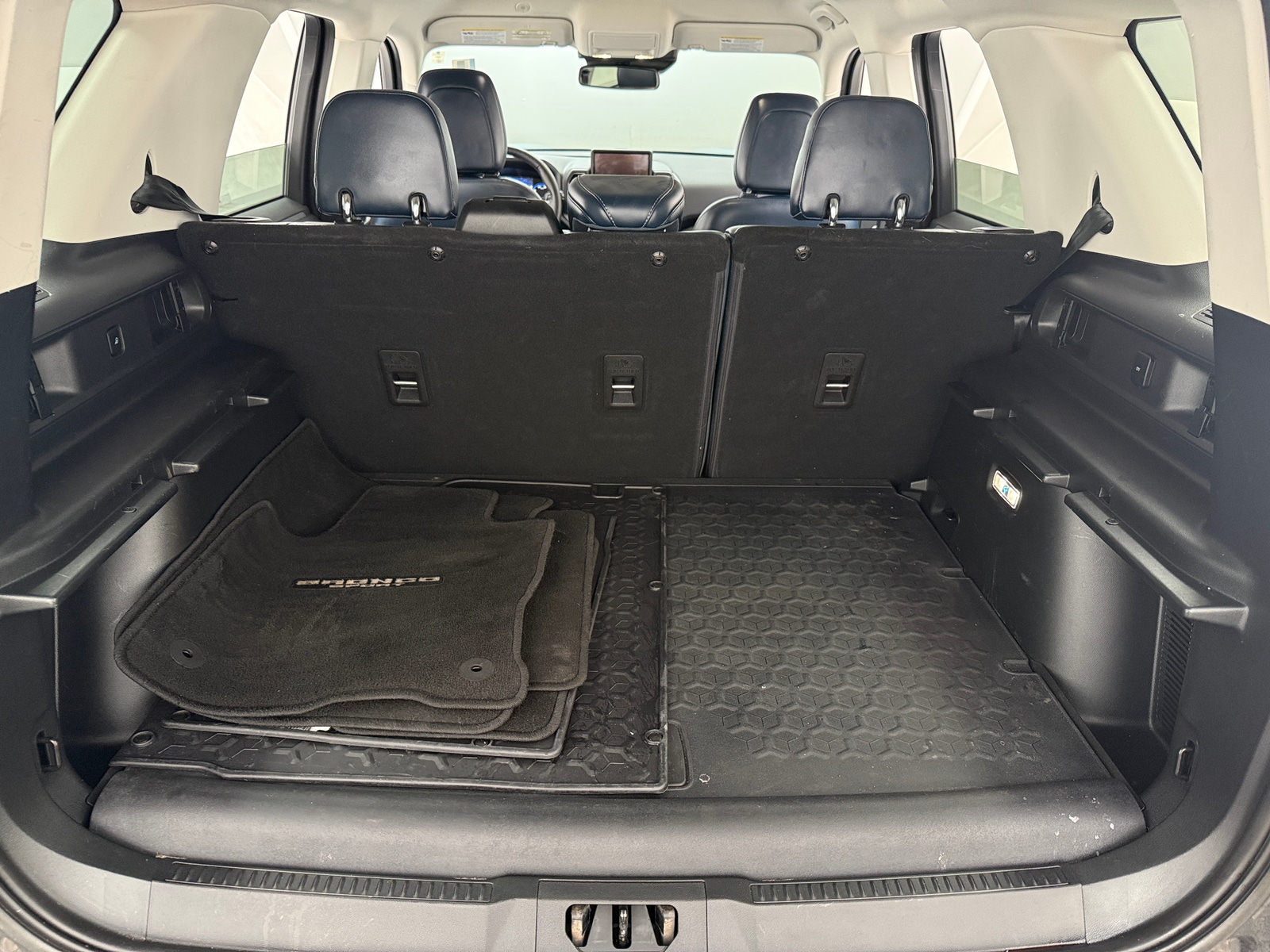 Thumbnail: 2021 Ford Bronco Sport - 6