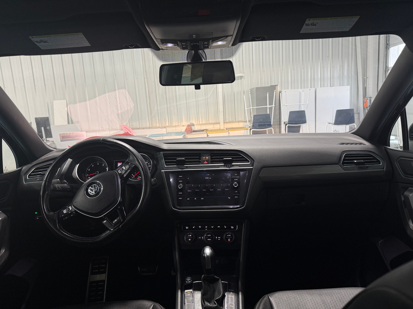 Thumbnail: 2020 Volkswagen Tiguan - 2