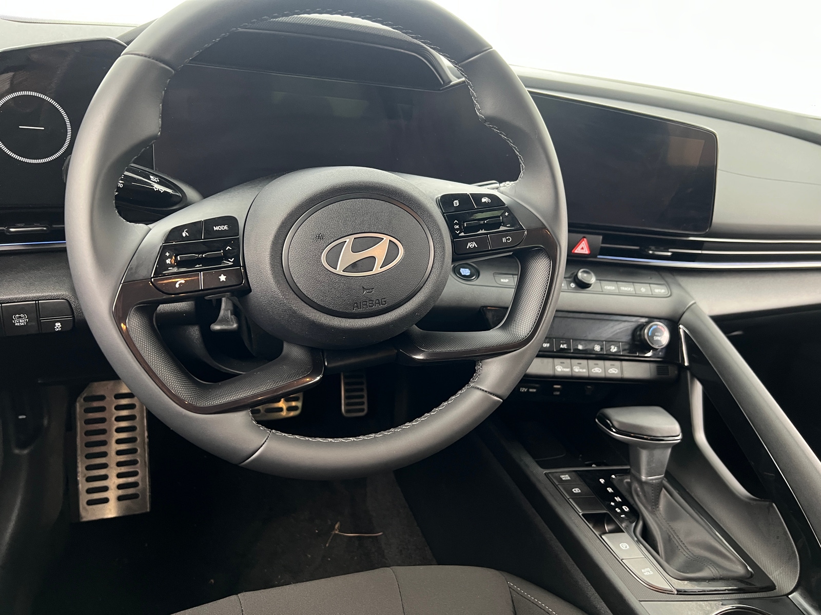 Thumbnail: 2025 Hyundai Elantra - 5