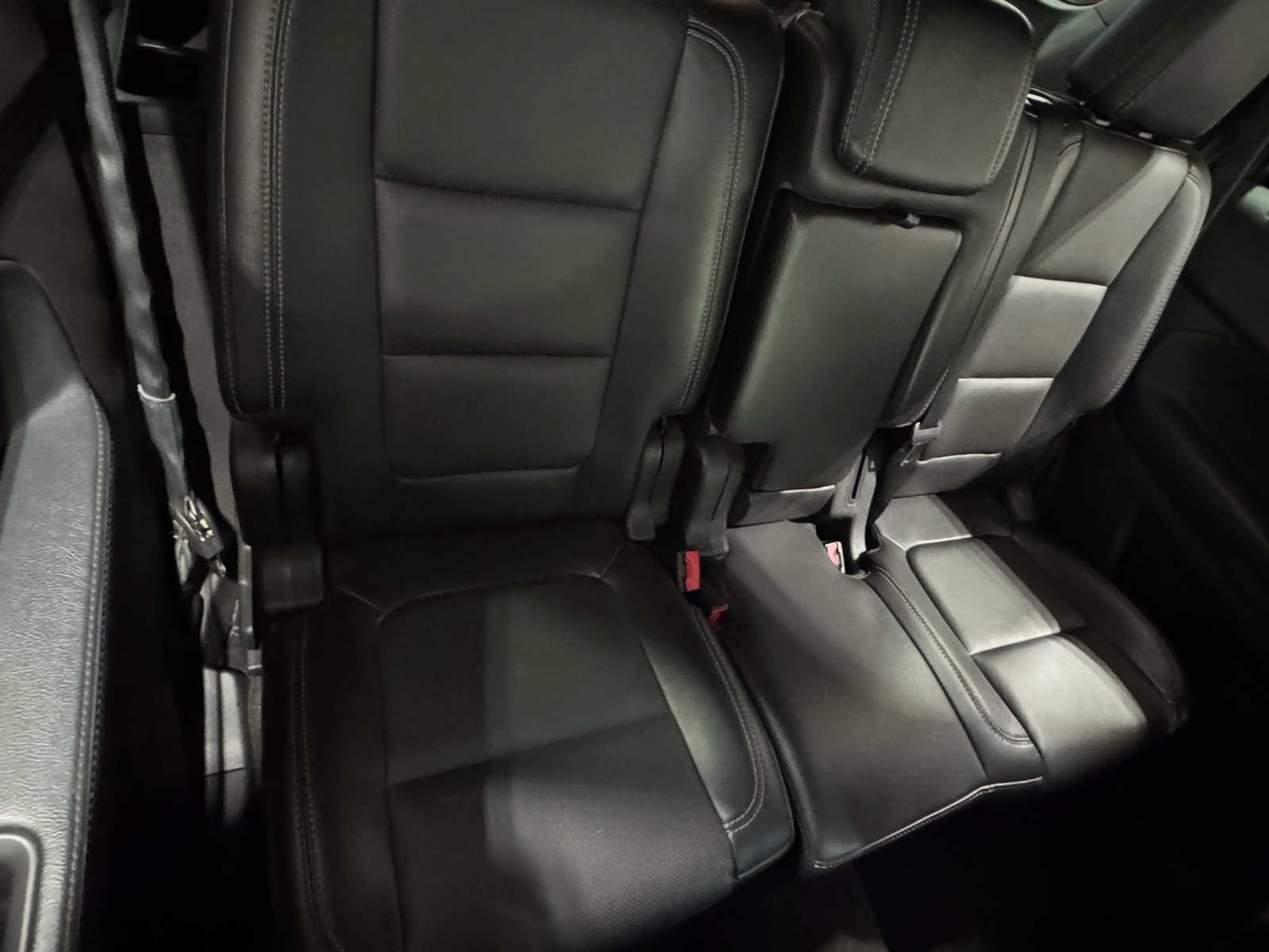 Thumbnail: 2015 Ford Explorer - 5