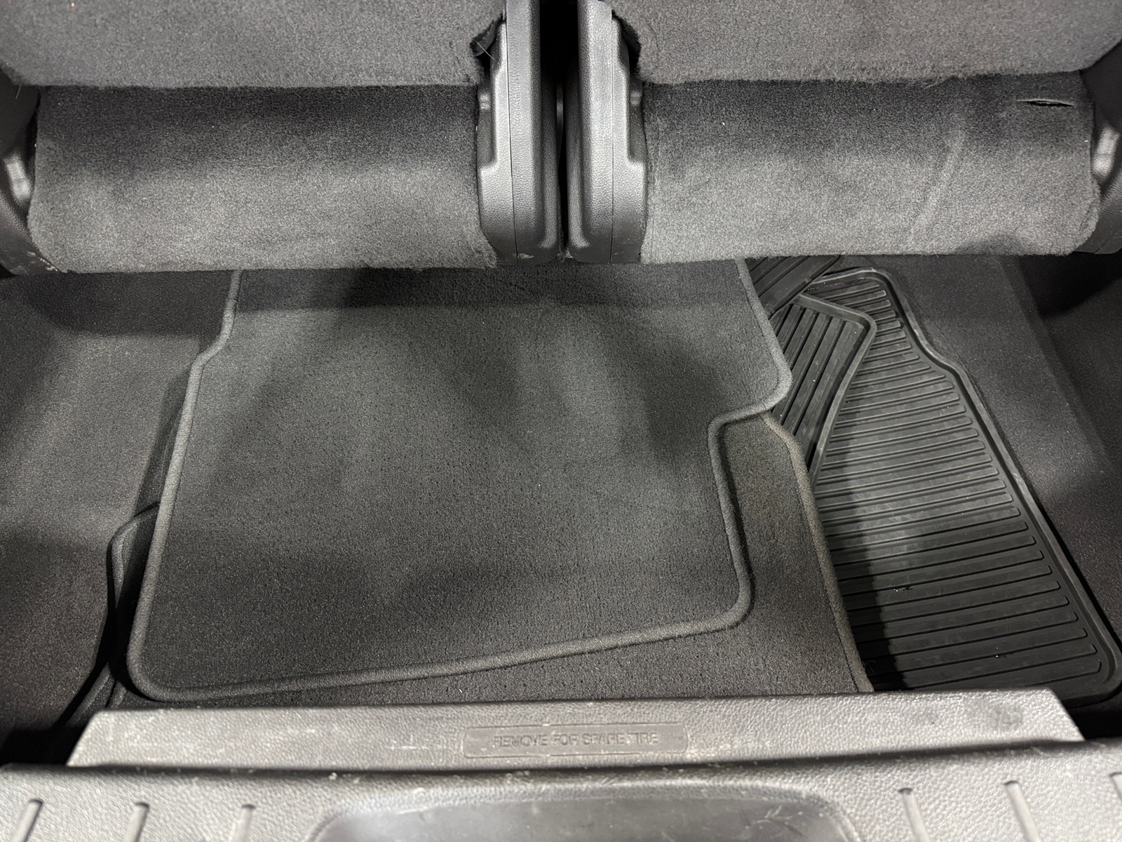 Thumbnail: 2015 Ford Explorer - 6