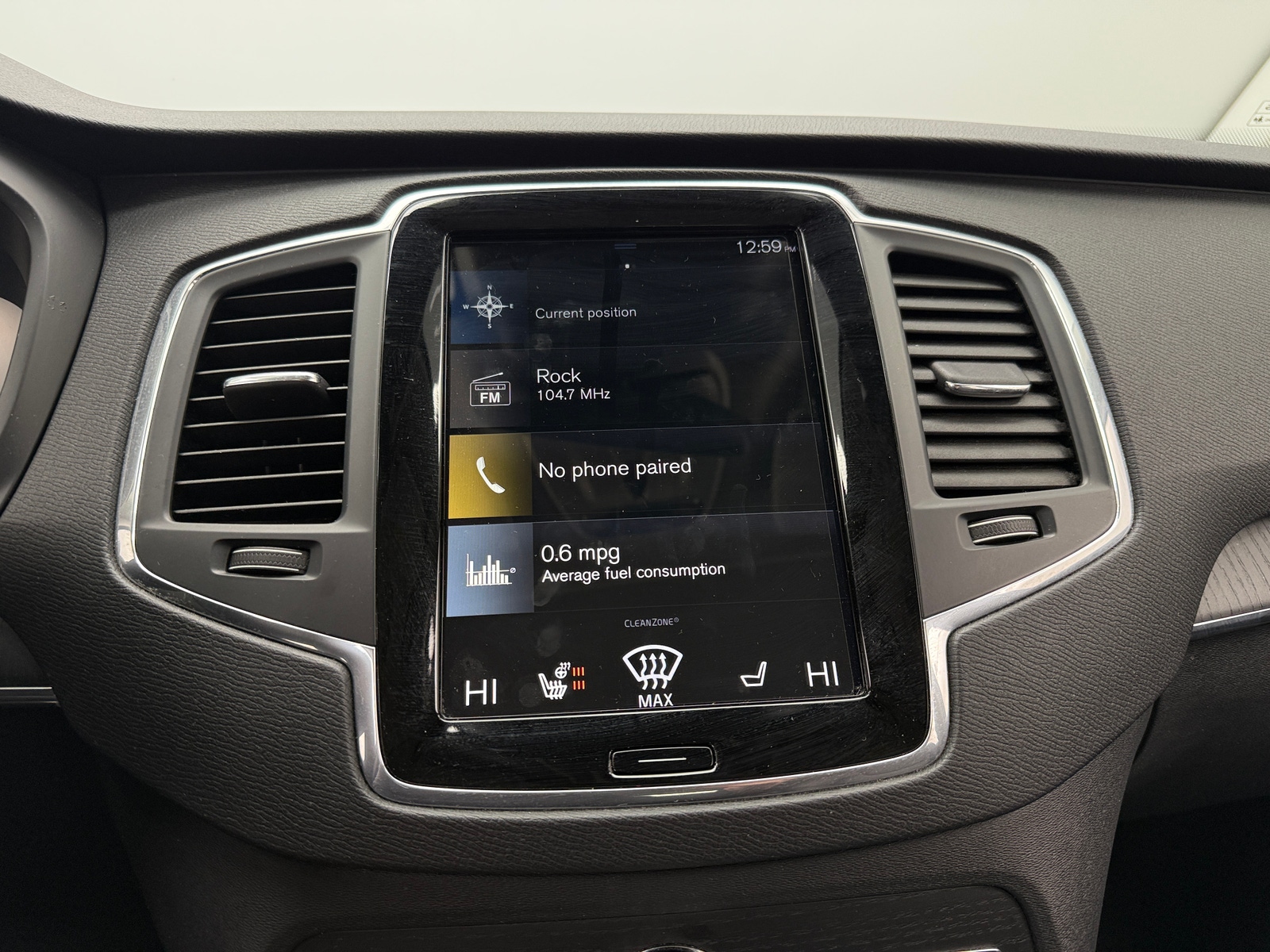 Thumbnail: 2020 Volvo XC90 - 3