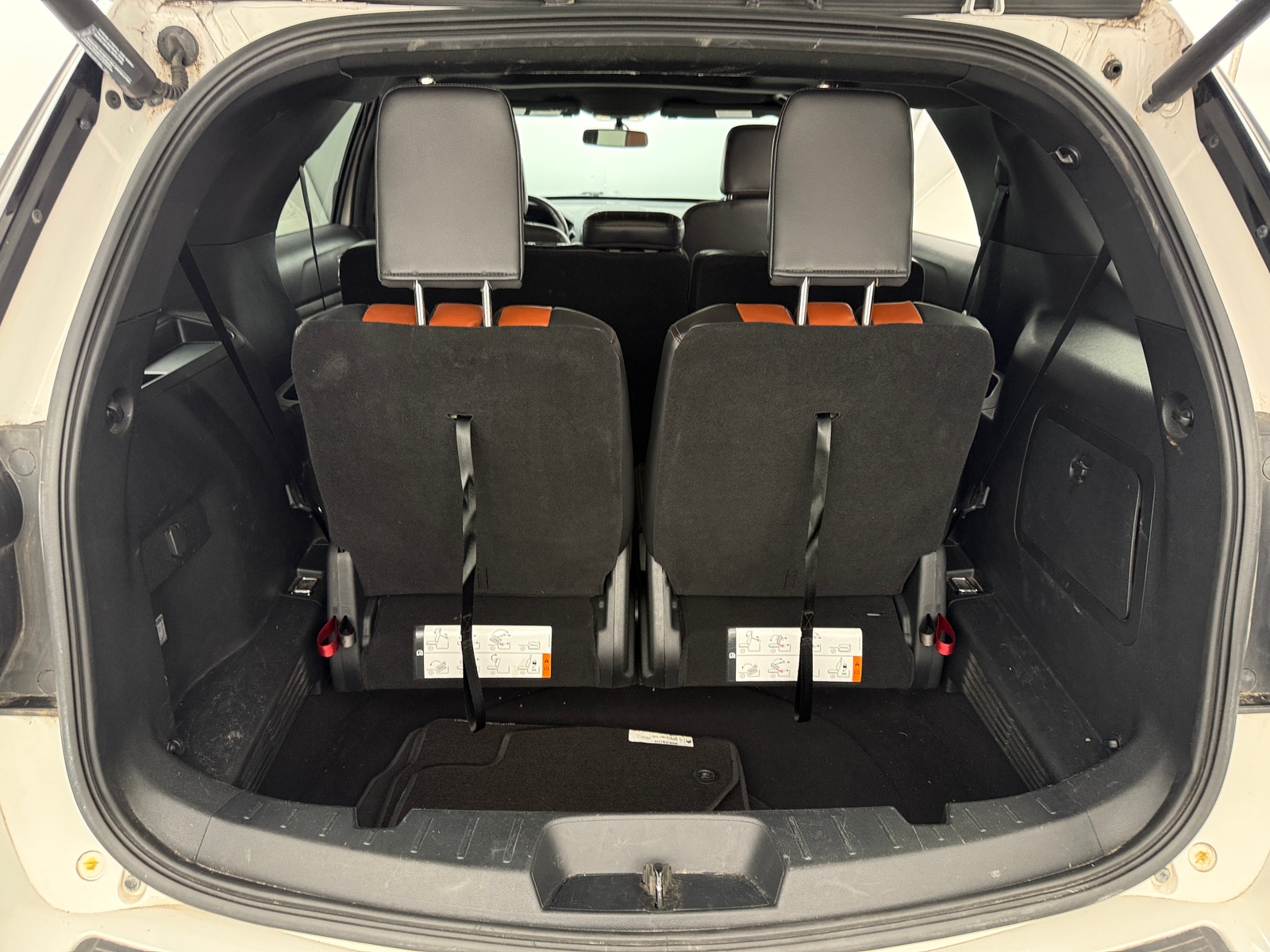 Thumbnail: 2019 Ford Explorer - 6