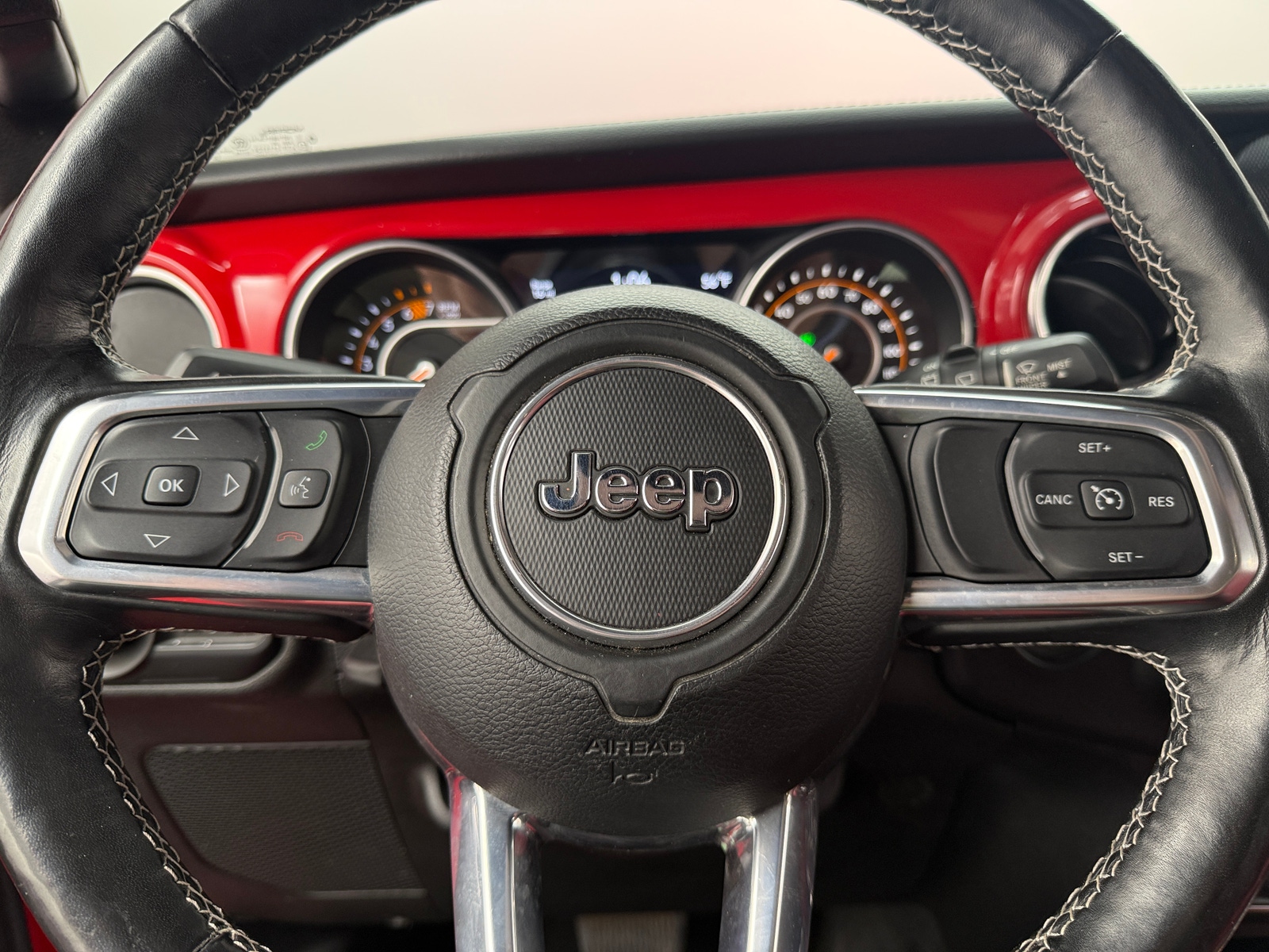 Thumbnail: 2018 Jeep Wrangler - 4