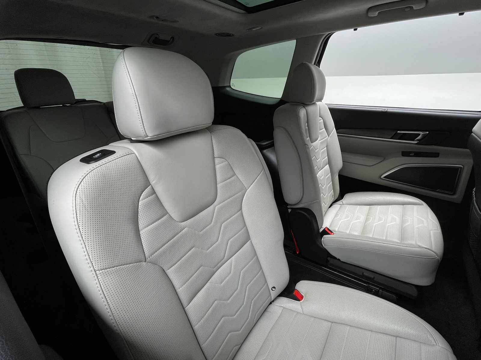 Thumbnail: 2020 Kia Telluride - 5