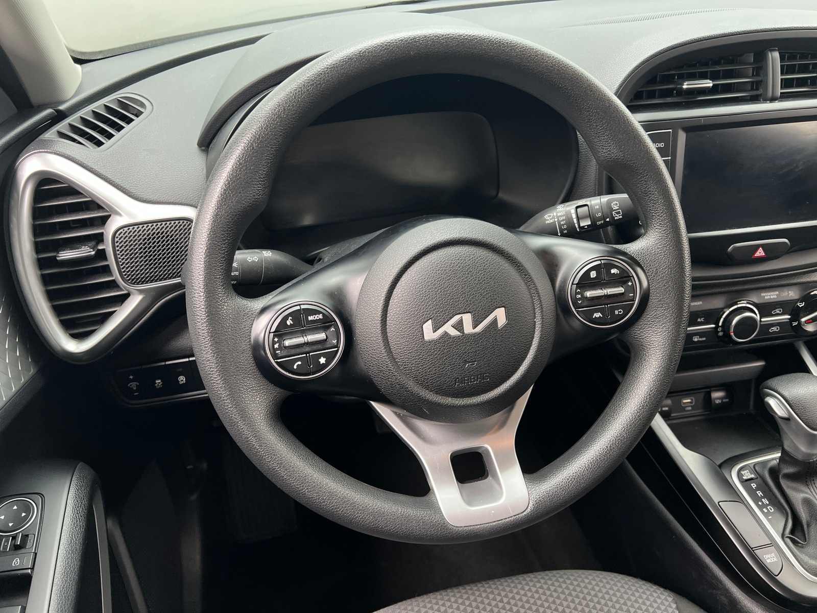 Thumbnail: 2023 Kia Soul - 5