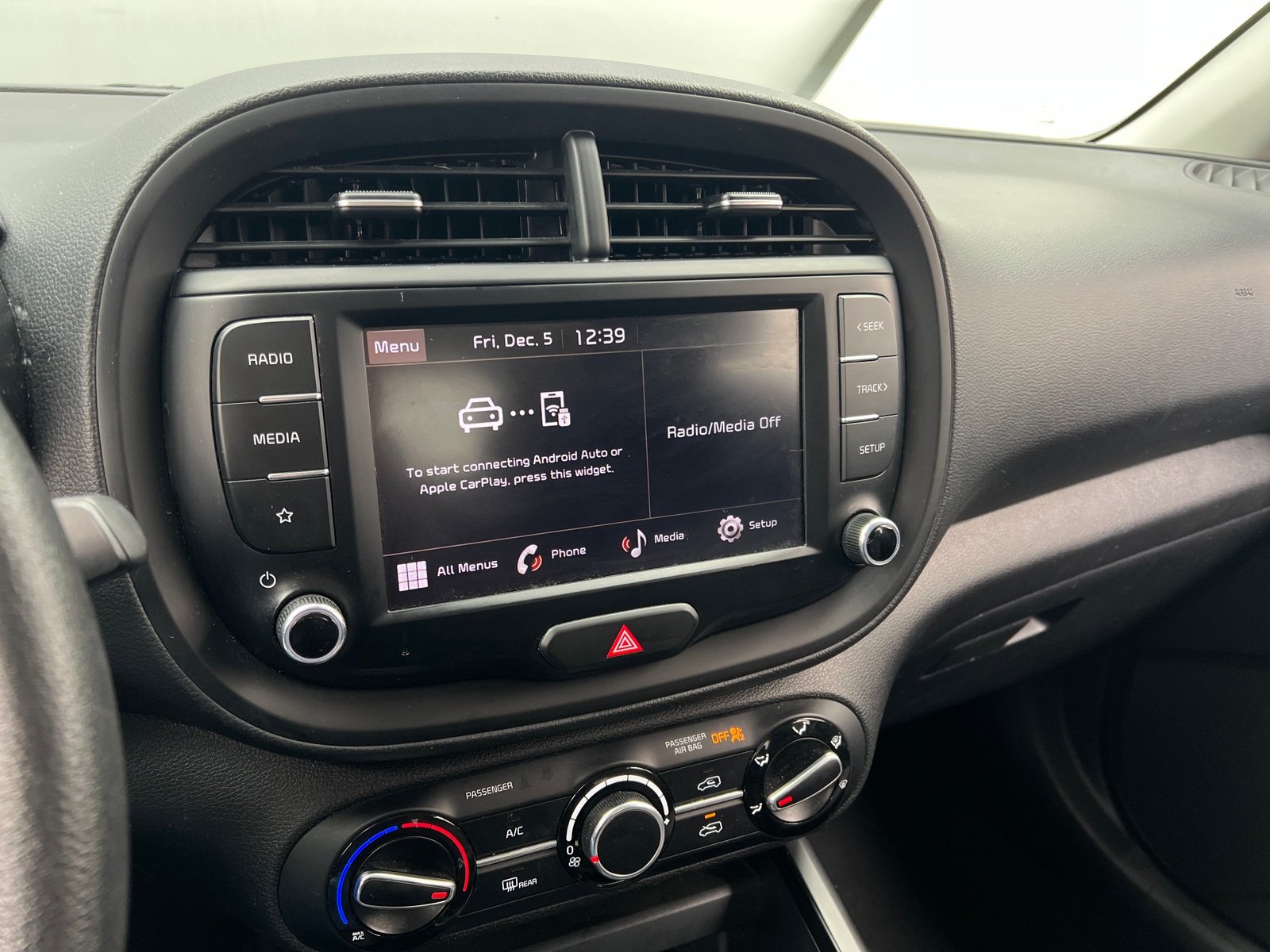 Thumbnail: 2023 Kia Soul - 4