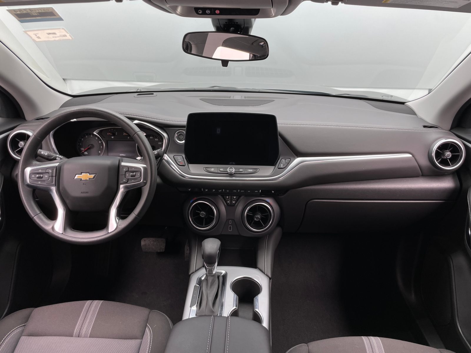 Thumbnail: 2025 Chevrolet Blazer - 3