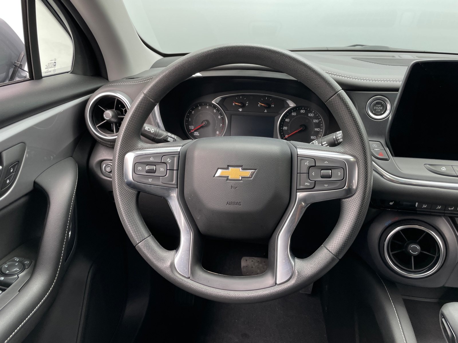 Thumbnail: 2025 Chevrolet Blazer - 5