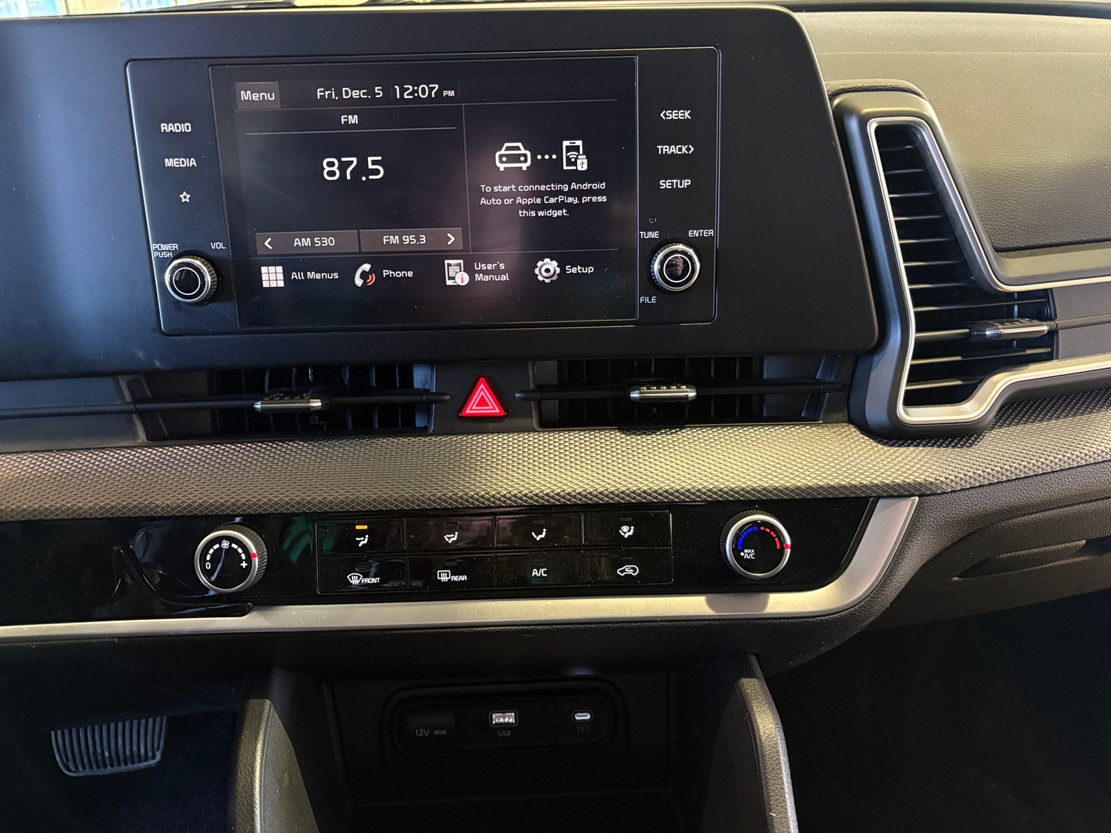 Thumbnail: 2025 Kia Sportage - 4