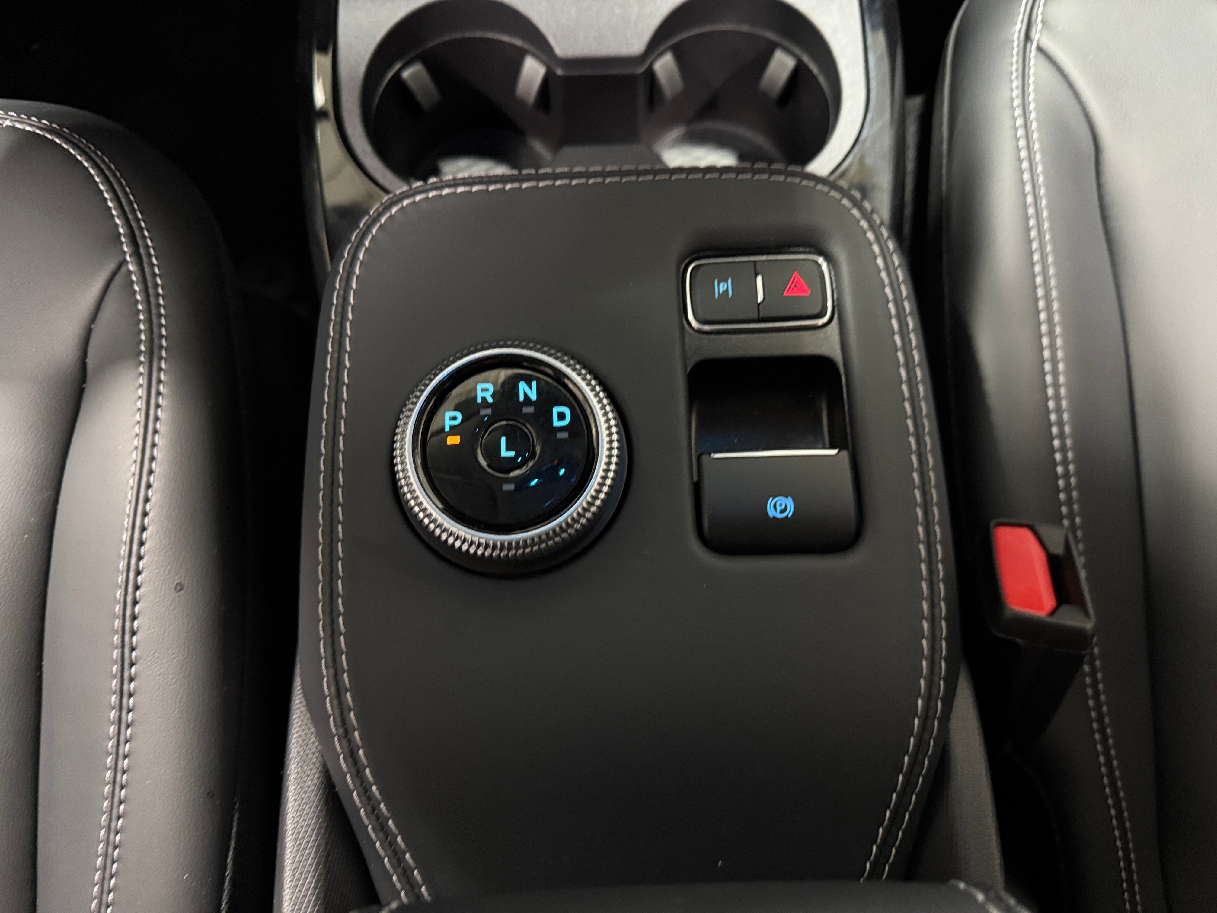 Used 2024 Ford Mustang Mach-E Select AWD with VIN 3FMTK1SU9RMA16698 for sale in Oak Creek, WI