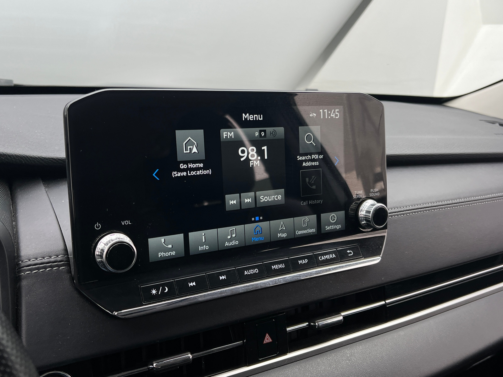 Thumbnail: 2024 Mitsubishi Outlander - 3