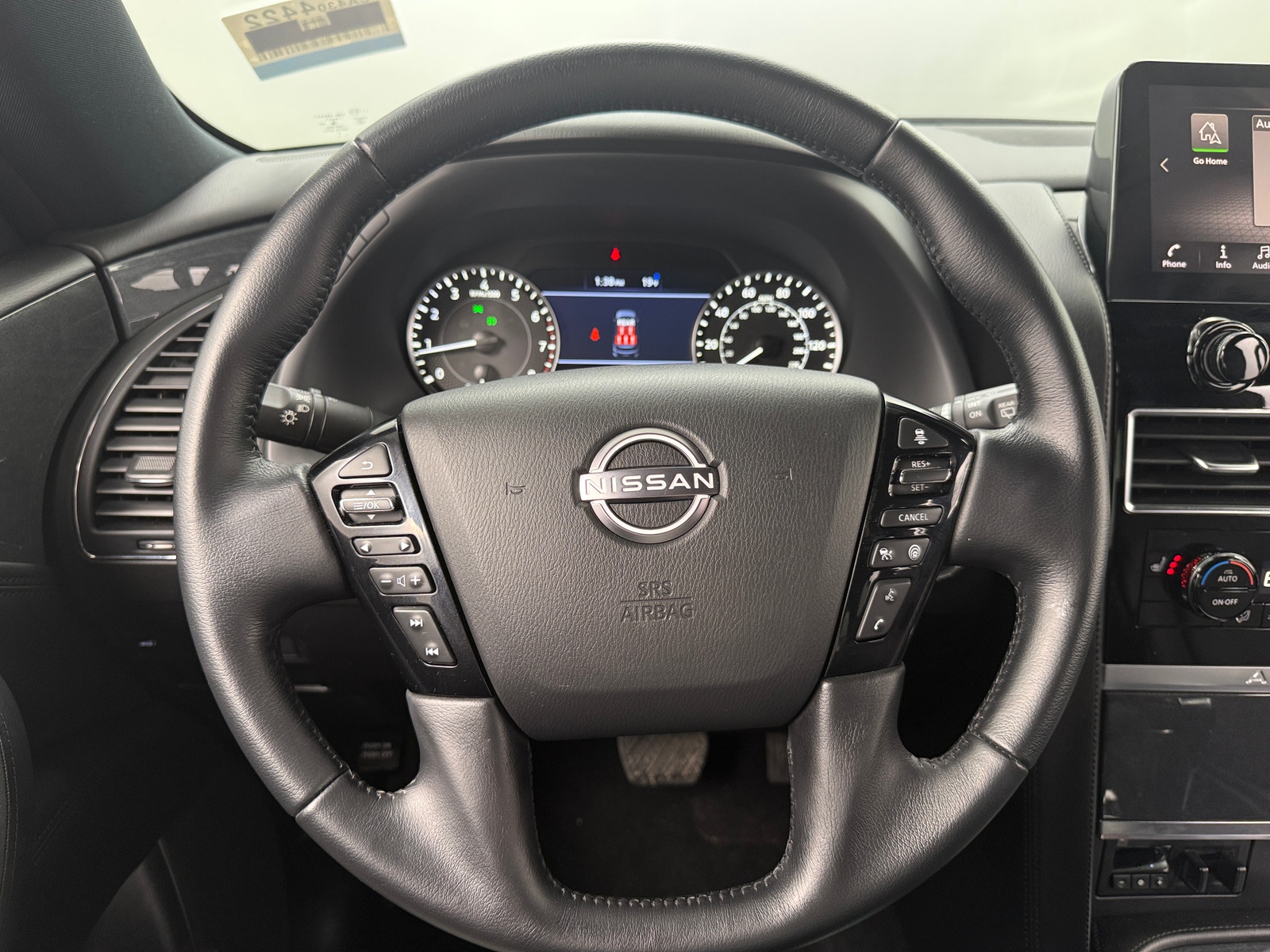 Thumbnail: 2022 Nissan Armada - 4