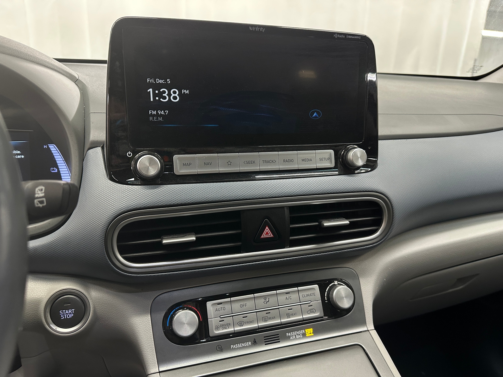 Thumbnail: 2021 Hyundai Kona - 3