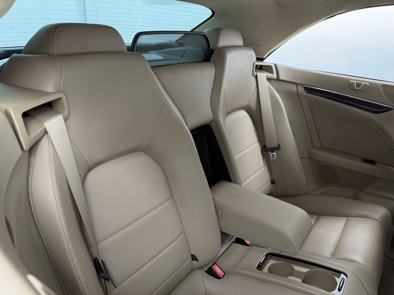 Thumbnail: 2012 Mercedes-Benz E-Class - 5