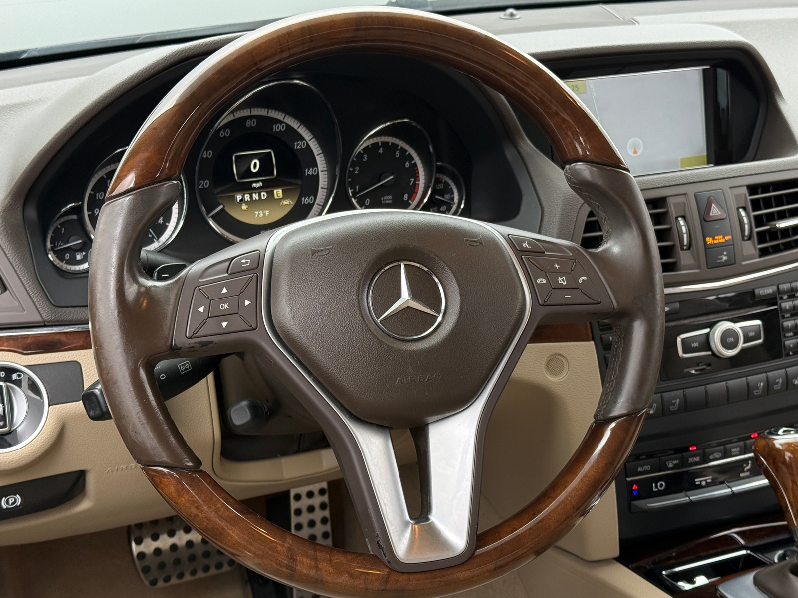 Thumbnail: 2012 Mercedes-Benz E-Class - 4