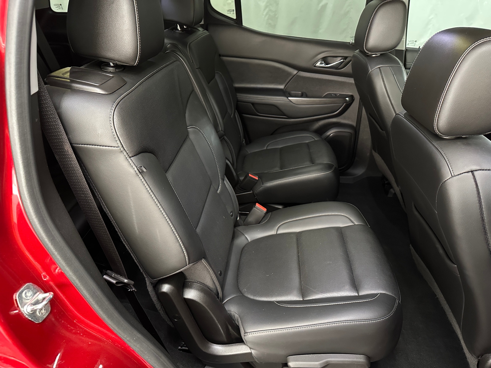 Thumbnail: 2022 GMC Acadia - 5